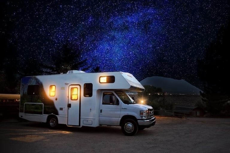 rv, camper, night-2788677.jpg