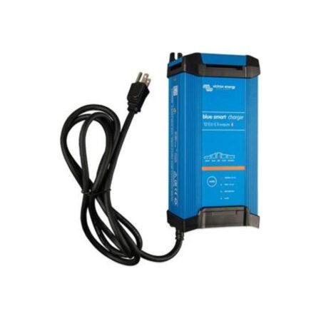 Victron Blue Smart IP22 Charger 12/15 (3) BPC121544012